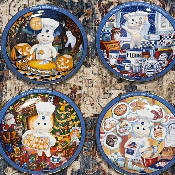 Pillsbury Other - VTG Pillsbury Doughboy Co 2001/2002 Baking Buddies 8” Danbury Mint Plates SET
